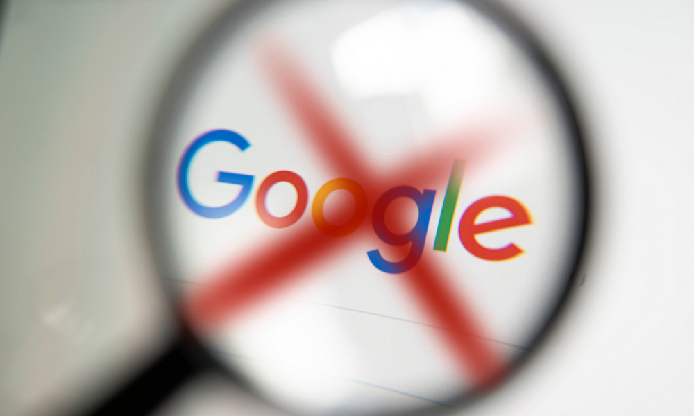 Выручка российской «дочки» Google за год упала почти в два раза