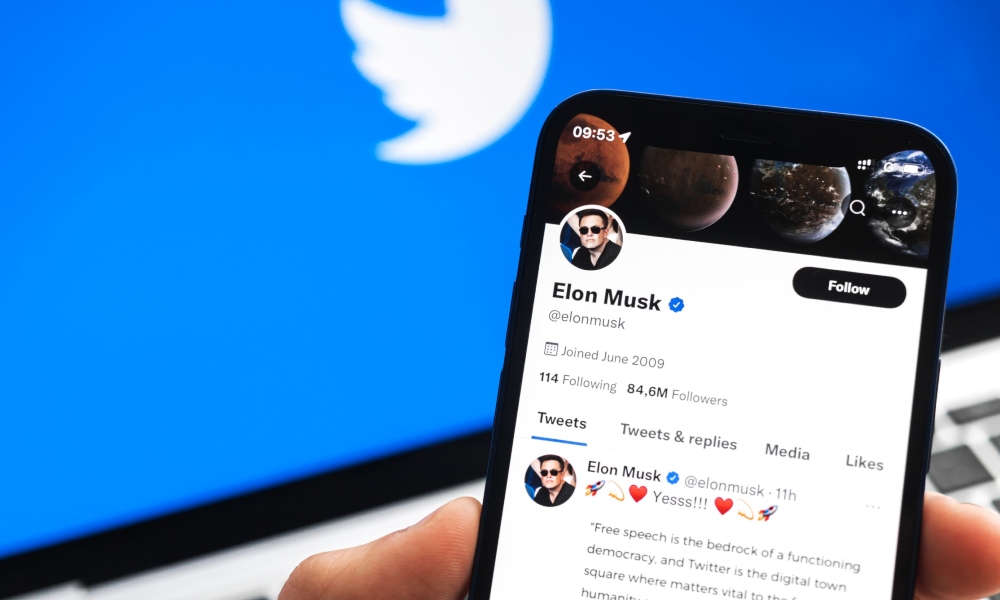 Аккаунт Илона Маска стал самым популярным в Twitter