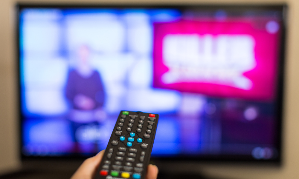 Число проданных в РФ телевизоров увеличилось почти на треть