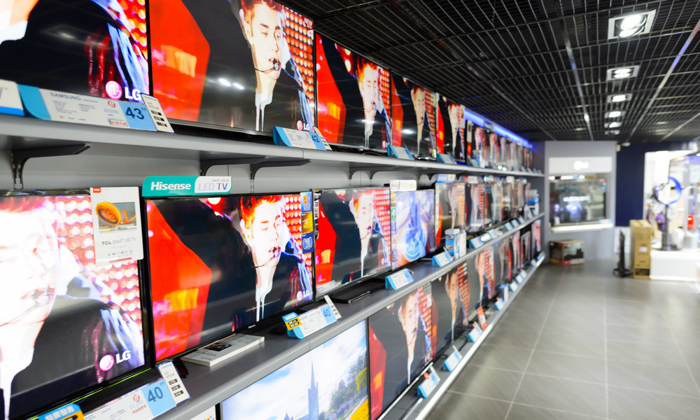 Производители телевизоров обратились в Минпромторг с просьбой изменить требования к внесению устройств в реестр